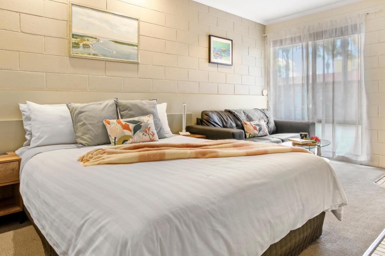 Sandbar Motel Lakes Entrance Dış mekan fotoğraf